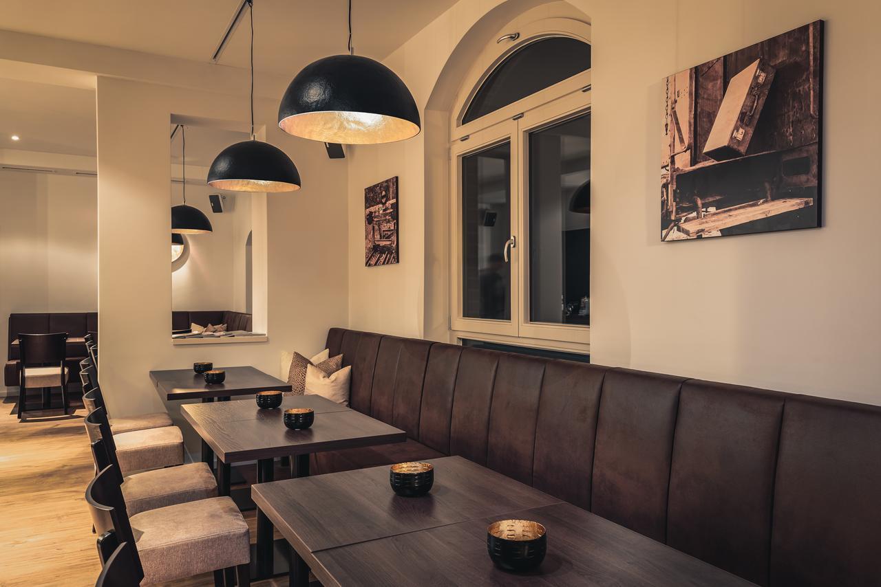 Bahnlounge 1907 Bed & Breakfast Neuenstadt am Kocher Ngoại thất bức ảnh